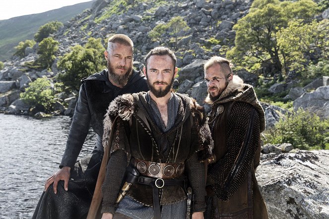 Vikings - Season 3 - Wiedergeboren - Filmfotos - Travis Fimmel, George Blagden, Gustaf Skarsgård