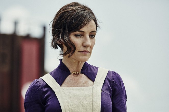 Into the Badlands - Le Serpent rampe sous terre - Film - Orla Brady