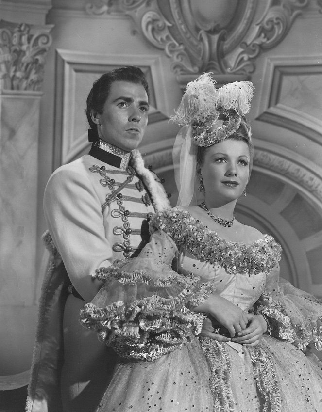A Royal Scandal - Filmfotos - William Eythe, Anne Baxter