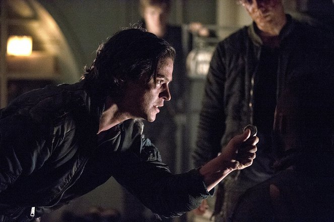 The 100 - Reapercussions - Photos - Thomas McDonell