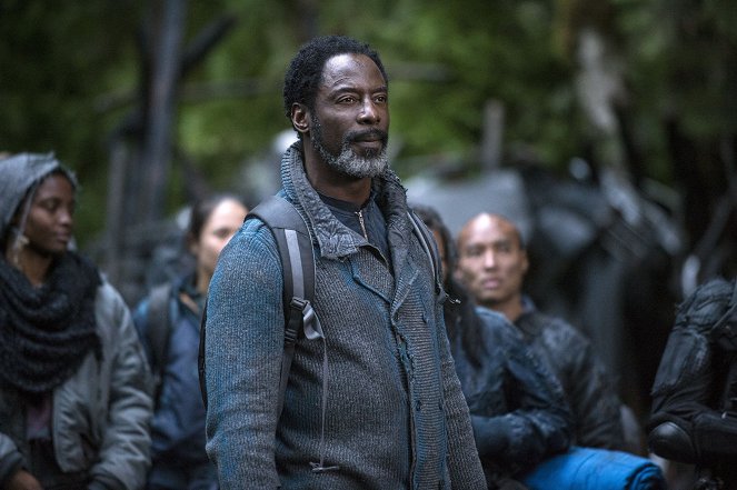 The 100 - Survival of the Fittest - Photos - Isaiah Washington