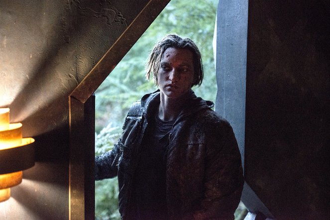 The 100 - Blood Must Have Blood: Part 2 - Photos - Richard Harmon