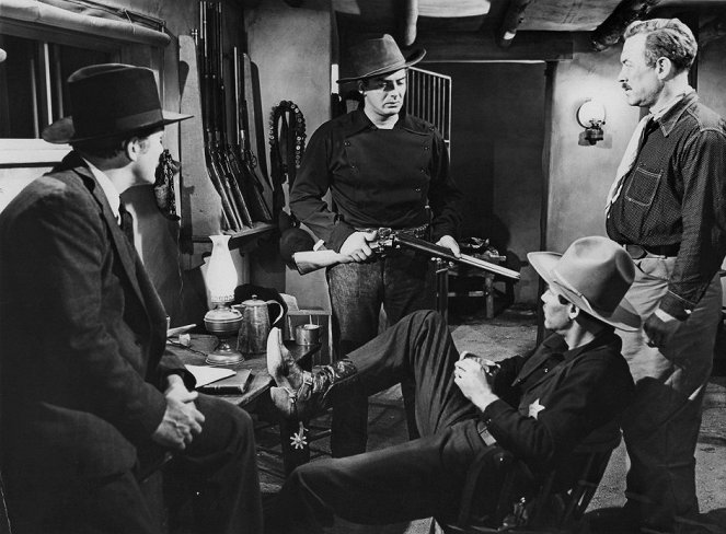 My Darling Clementine - Filmfotók - Victor Mature, Henry Fonda, Ward Bond