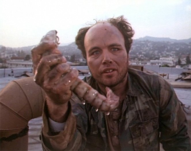 Silent Night, Deadly Night 4: Initiation - Z filmu - Clint Howard