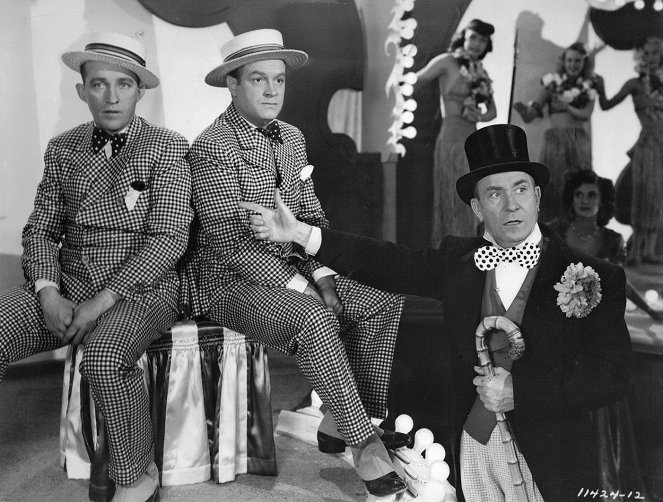 Variety Girl - Photos - Bing Crosby, Bob Hope