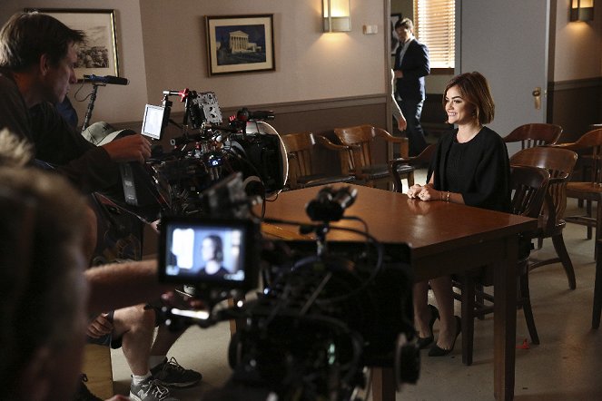 Pretty Little Liars - Of Late I Think of Rosewood - Making of - Lucy Hale