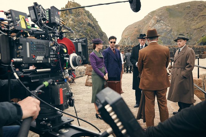 And Then There Were None - Episode 1 - Making of - Maeve Dermody, Aidan Turner, Charles Dance, Burn Gorman