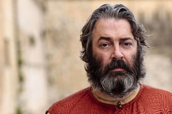Game of Thrones - Winter Is Coming - Photos - Roger Allam
