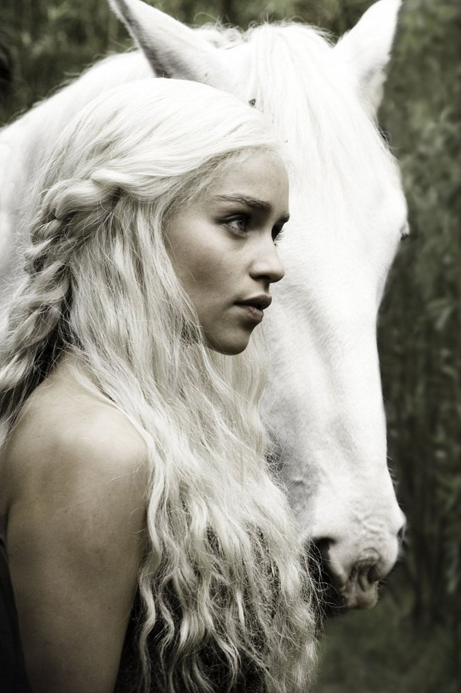Game of Thrones - Lord Snow - Van film - Emilia Clarke
