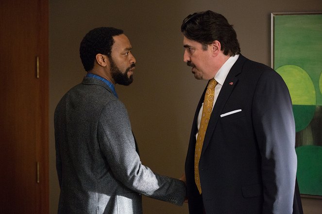 Vor ihren Augen - Filmfotos - Chiwetel Ejiofor, Alfred Molina