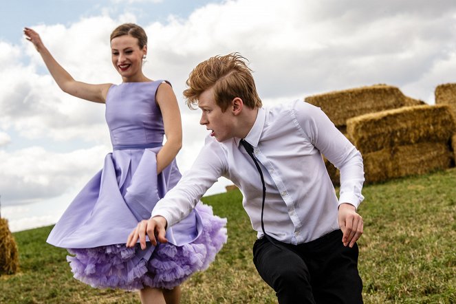 The Musical, or the Way to Happiness - Photos - Anna Fialová, Adam Mišík