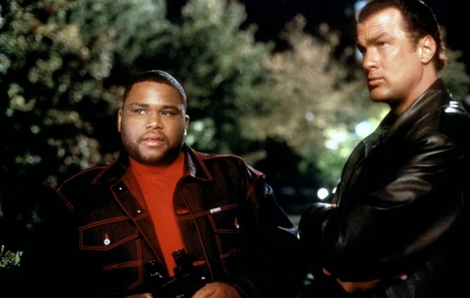 Hors limites - Film - Anthony Anderson, Steven Seagal