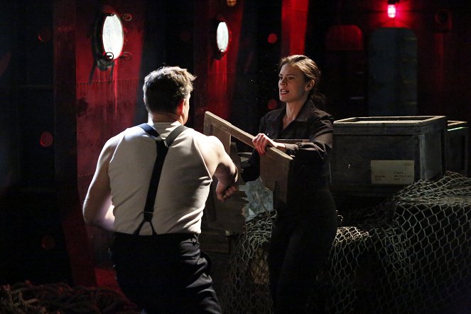 Agent Carter - Time and Tide - Photos - Hayley Atwell