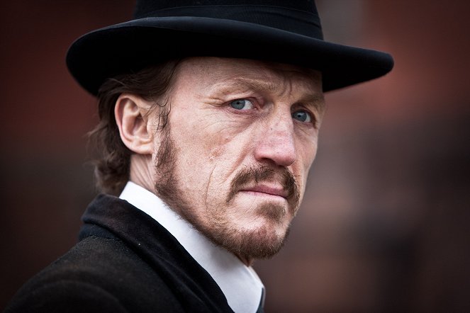 Ripper Street - In My Protection - Promoción - Jerome Flynn
