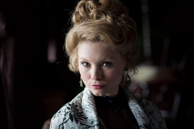 Ripper Street - The King Came Calling - Photos - MyAnna Buring