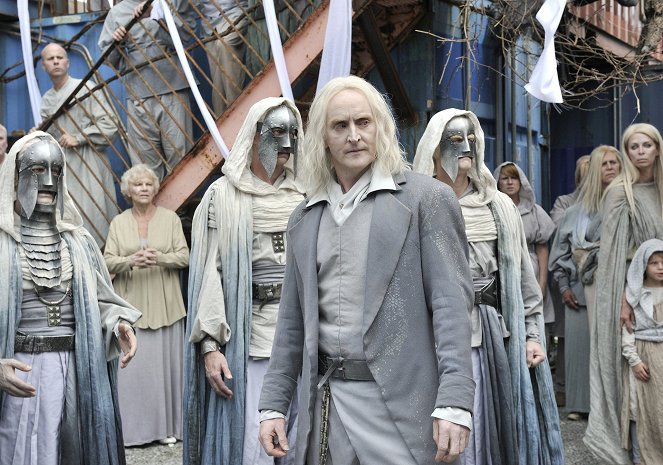 Defiance - Down in the Ground Where the Dead Men Go - Photos - Tony Curran