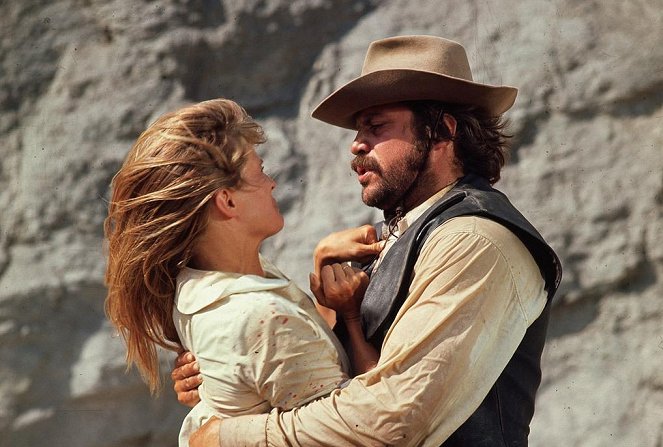 The Hunting Party - Do filme - Candice Bergen, Oliver Reed