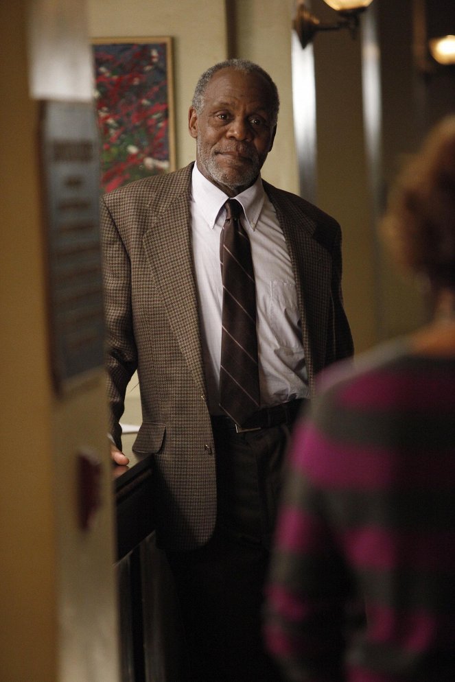 Touch - Season 1 - Safety in Numbers - Photos - Danny Glover