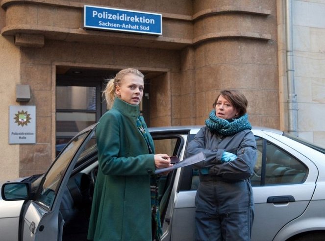 Polizeiruf 110 - Season 39 - Blutiges Geld - Filmfotók - Isabell Gerschke, Marie Gruber