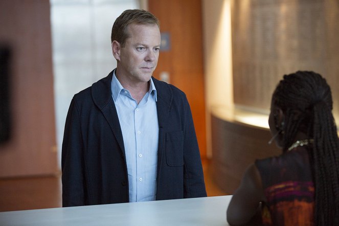 Touch - Perfect Storm - Photos - Kiefer Sutherland