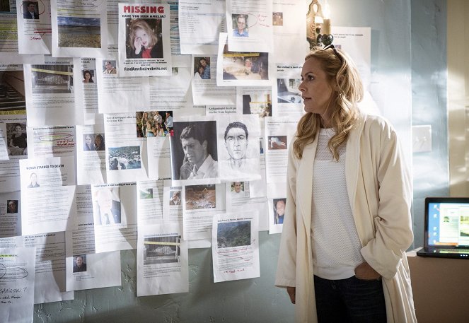 Doteky osudu - Dokonalá bouře - Z filmu - Maria Bello