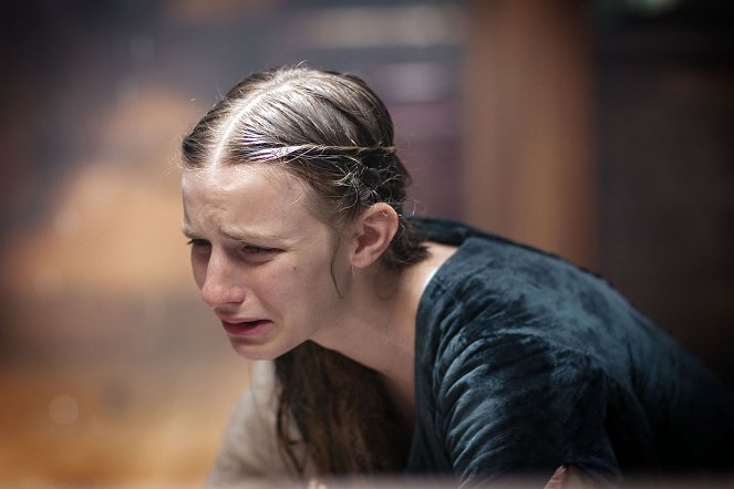 The White Queen - The Storm - Photos - Faye Marsay