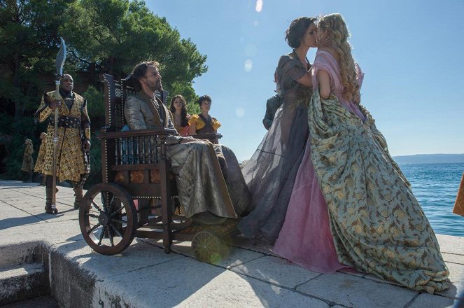 Game of Thrones - Season 5 - Mother's Mercy - Photos - Deobia Oparei, Alexander Siddig, Jessica Henwick, Rosabell Laurenti Sellers, Indira Varma
