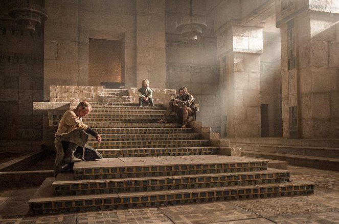 Game of Thrones - Mother's Mercy - Van film - Iain Glen, Peter Dinklage, Michiel Huisman