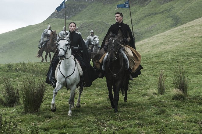 Game of Thrones - Alto Pardal - Do filme - Sophie Turner, Aidan Gillen
