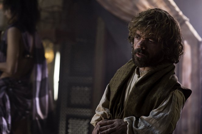 Game of Thrones - High Sparrow - Photos - Peter Dinklage