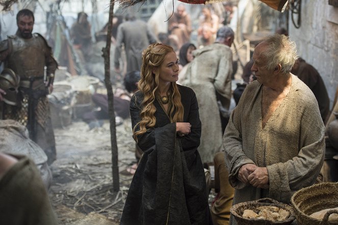 Game of Thrones - Season 5 - High Sparrow - Photos - Lena Headey, Jonathan Pryce
