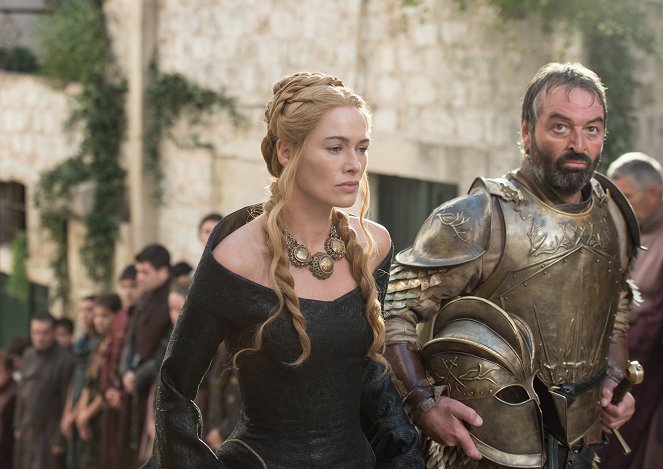 Game Of Thrones - Die Kriege, die da kommen - Filmfotos - Lena Headey, Ian Beattie
