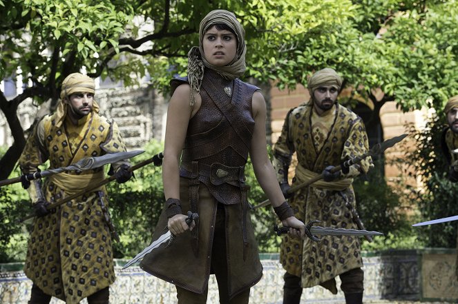Game of Thrones - Insoumis, invaincus, intacts - Film - Rosabell Laurenti Sellers