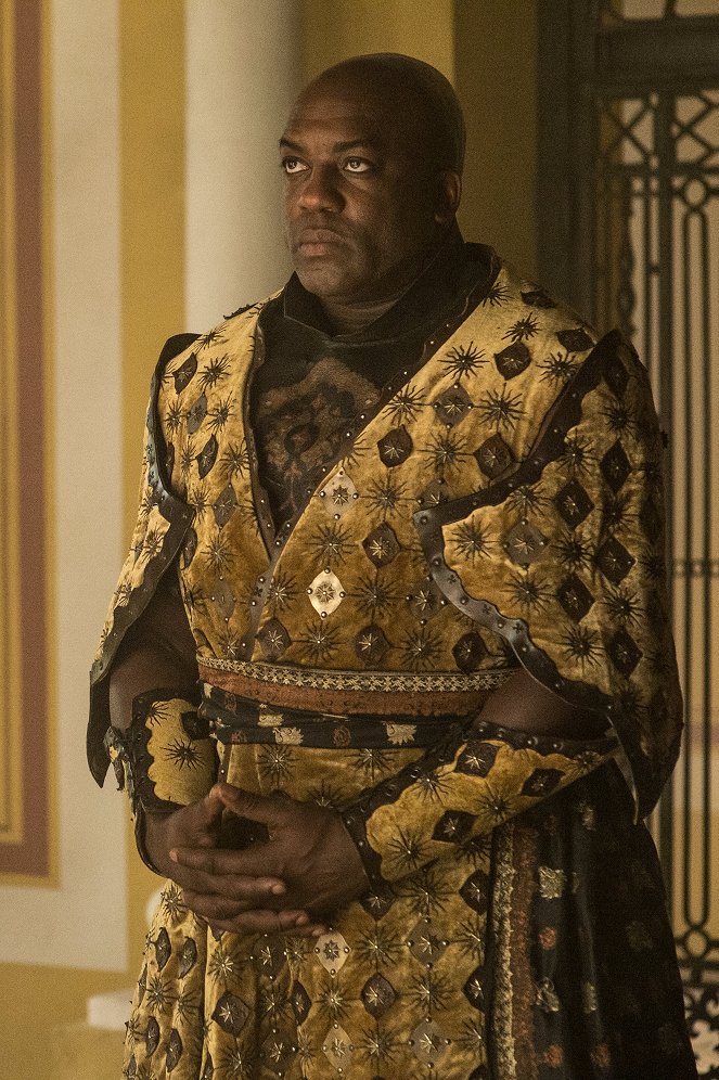 Game of Thrones - Season 5 - The Gift - Photos - Deobia Oparei