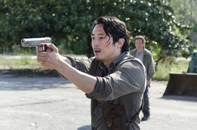 The Walking Dead - First Time Again - Photos - Steven Yeun