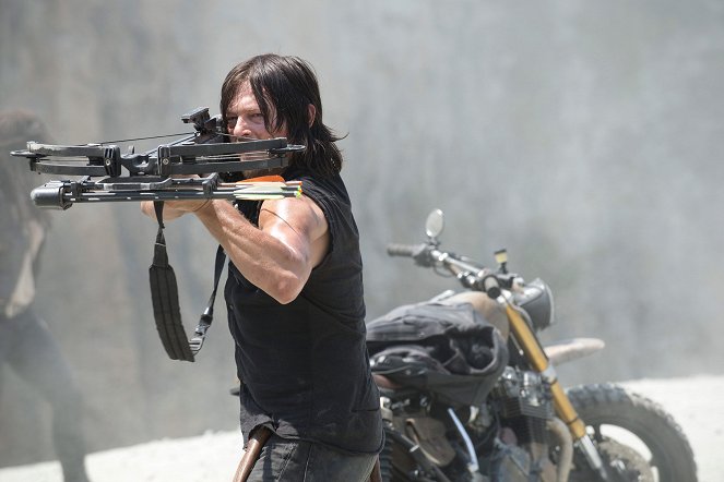 The Walking Dead - First Time Again - Photos - Norman Reedus