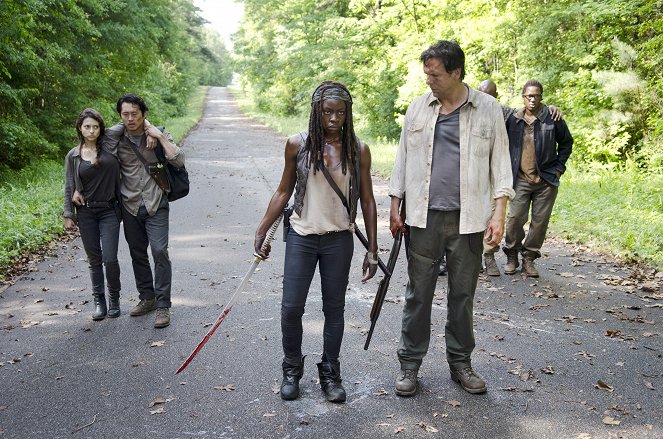 Walking Dead - Kiitos - Kuvat elokuvasta - Beth Keener, Steven Yeun, Danai Gurira, Jay Huguley