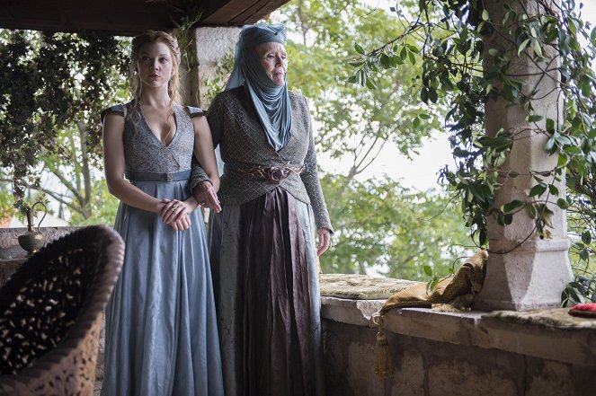 Game of Thrones - Season 4 - Two Swords - Kuvat elokuvasta - Natalie Dormer, Diana Rigg