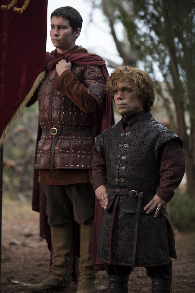 Game of Thrones - Deux épées - Film - Daniel Portman, Peter Dinklage