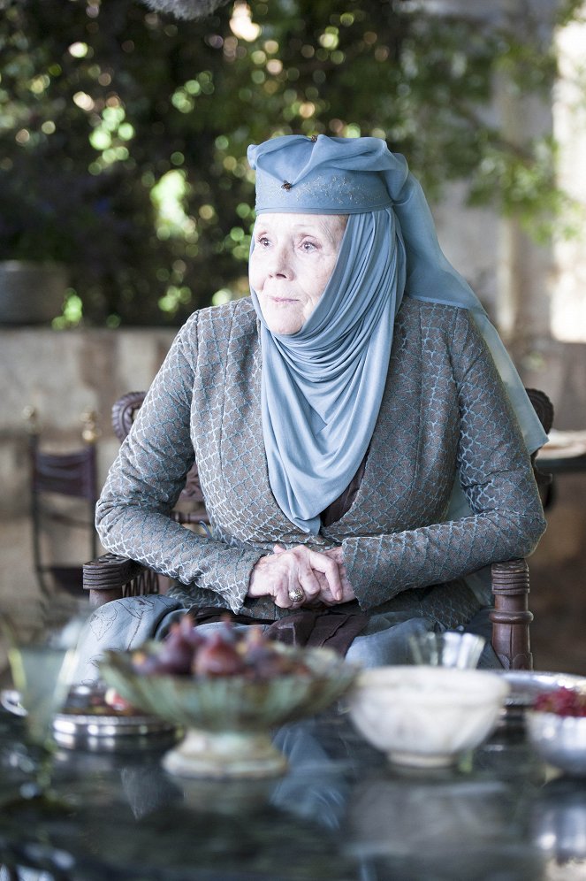 Game of Thrones - Season 4 - Two Swords - Photos - Diana Rigg