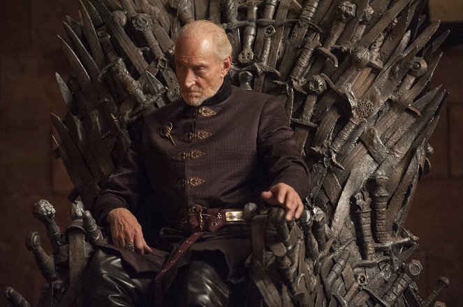 Game of Thrones - The Laws of Gods and Men - Van film - Charles Dance