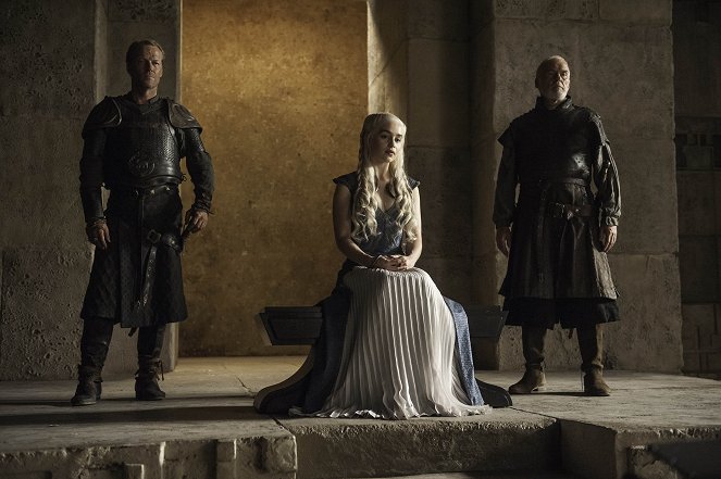 Game of Thrones - As Leis dos Deuses e dos Homens - Do filme - Iain Glen, Emilia Clarke, Ian McElhinney