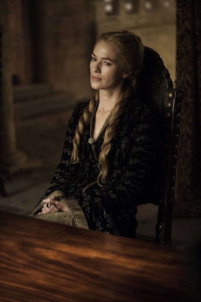 Game of Thrones - The Laws of Gods and Men - Van film - Lena Headey