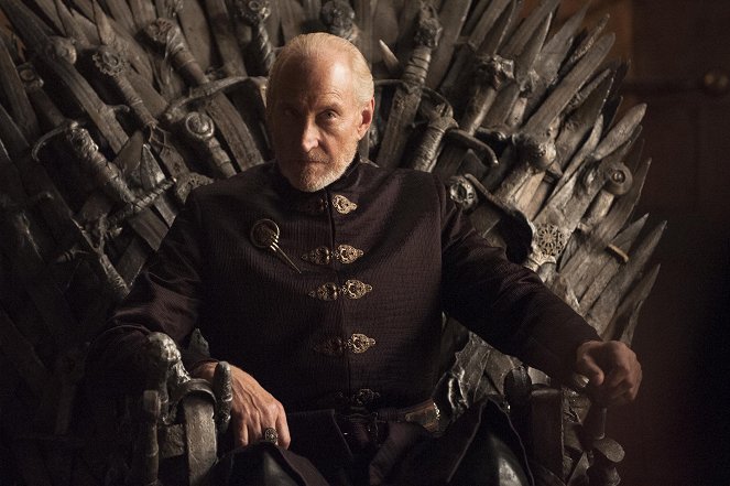 Game of Thrones - The Laws of Gods and Men - Photos - Charles Dance