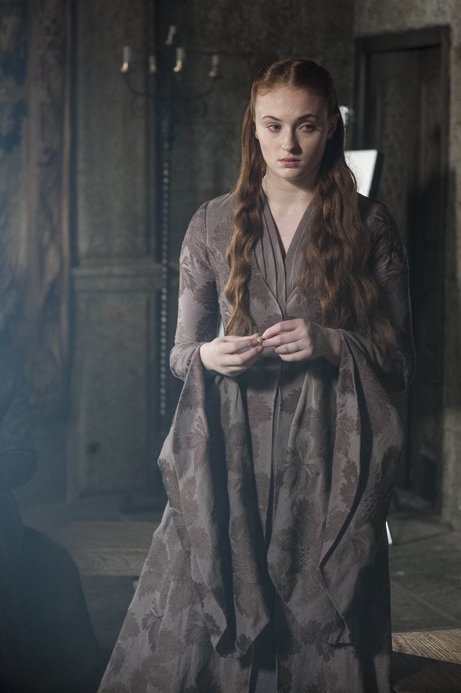 Hra o trůny - Hora a Rudá zmije - Z filmu - Sophie Turner