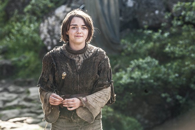 Game of Thrones - Season 4 - The Mountain and the Viper - Photos - Maisie Williams