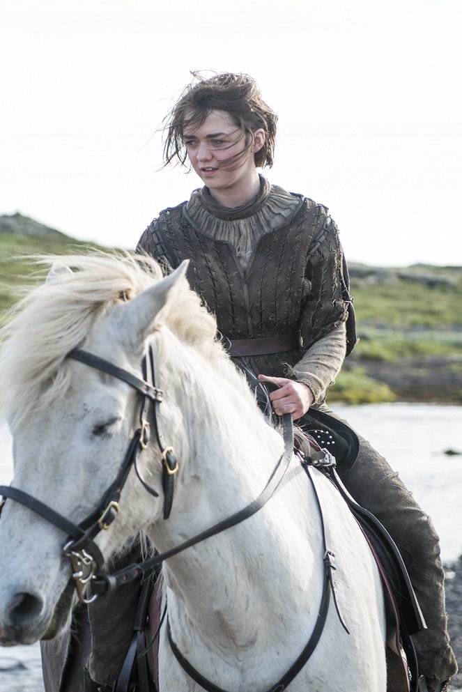 Game of Thrones - Season 4 - The Children - Photos - Maisie Williams