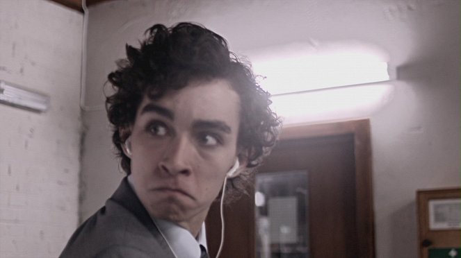 Misfits - Episode 6 - Van film - Robert Sheehan