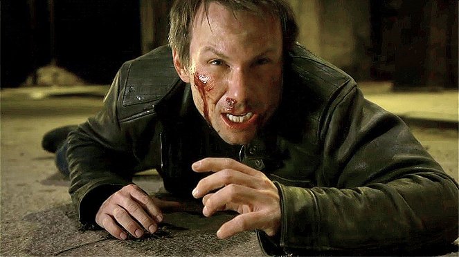La bala del asesino - De la película - Christian Slater