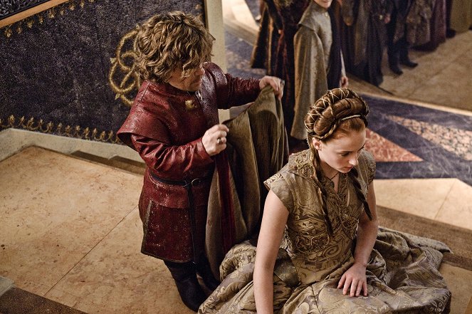 Game Of Thrones - Die Zweitgeborenen - Filmfotos - Peter Dinklage, Sophie Turner